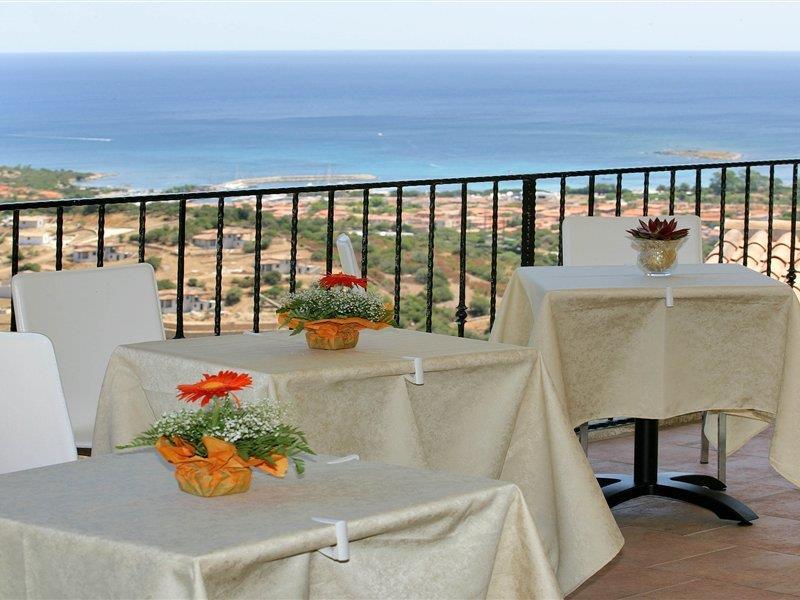 Hotel Castello Budoni Ngoại thất bức ảnh